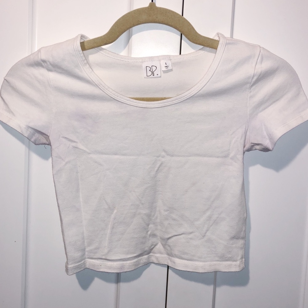 White crop top